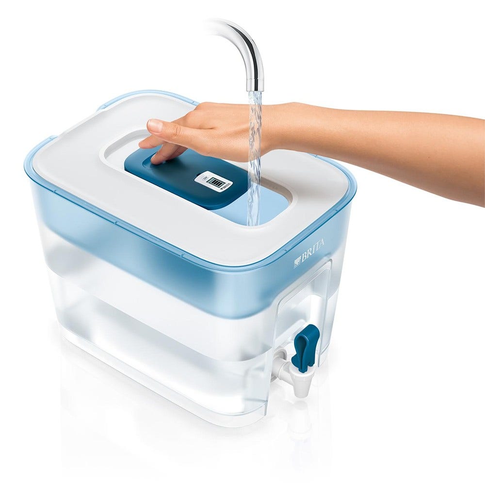 Depósito filtrante BRITA Flow 8.2L + 7 filtros de agua MAXTRA PRO (filtra PFAS)